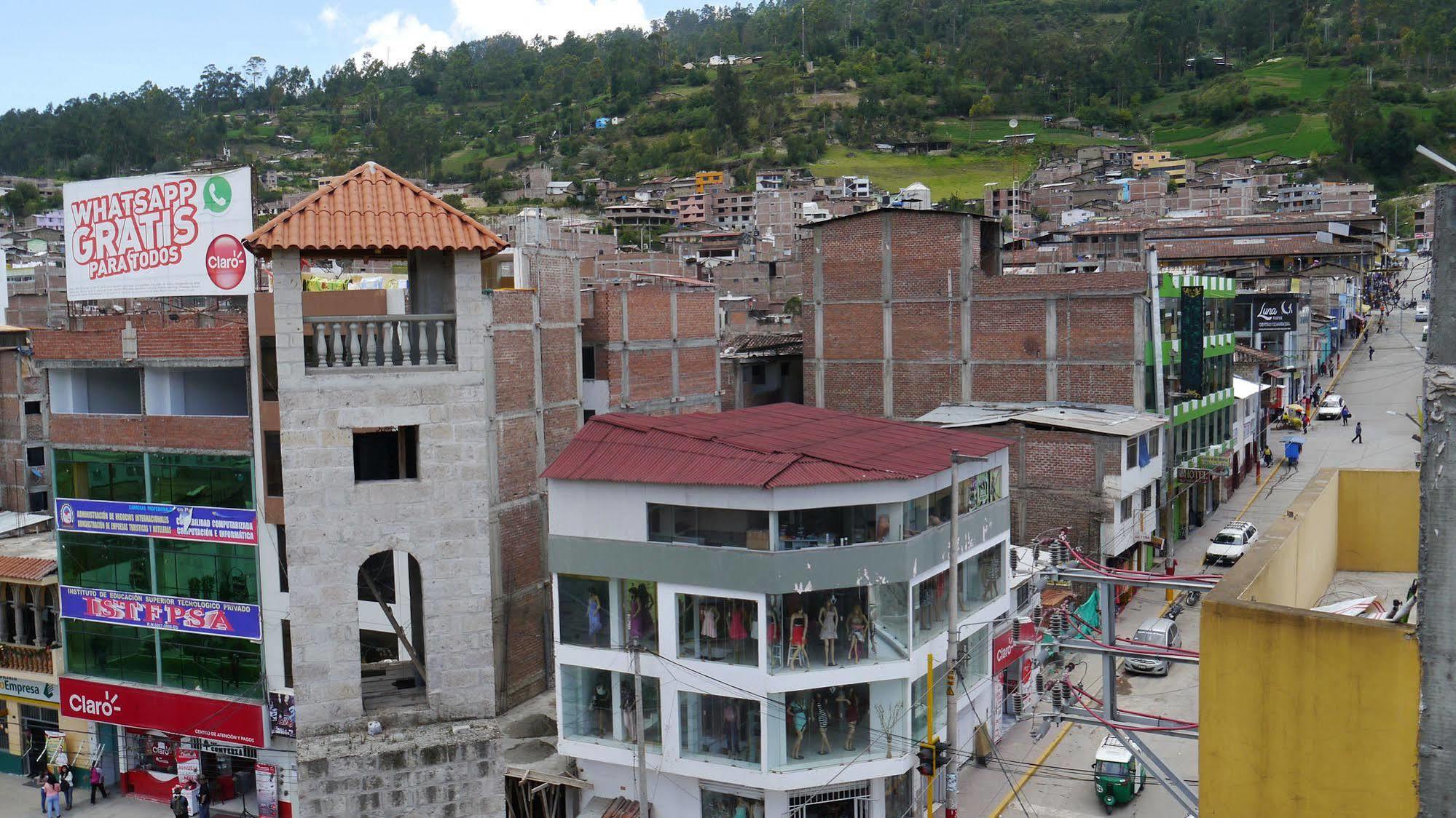 El Parque Hotel Andahuaylas Eksteriør bilde