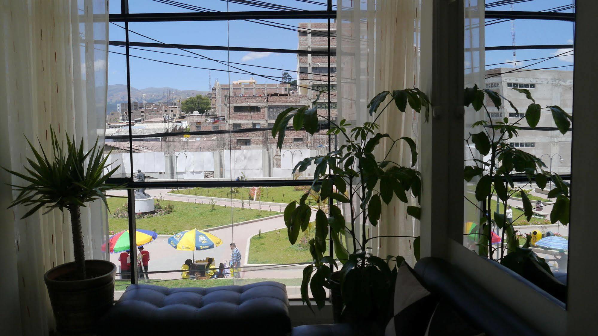 El Parque Hotel Andahuaylas Eksteriør bilde