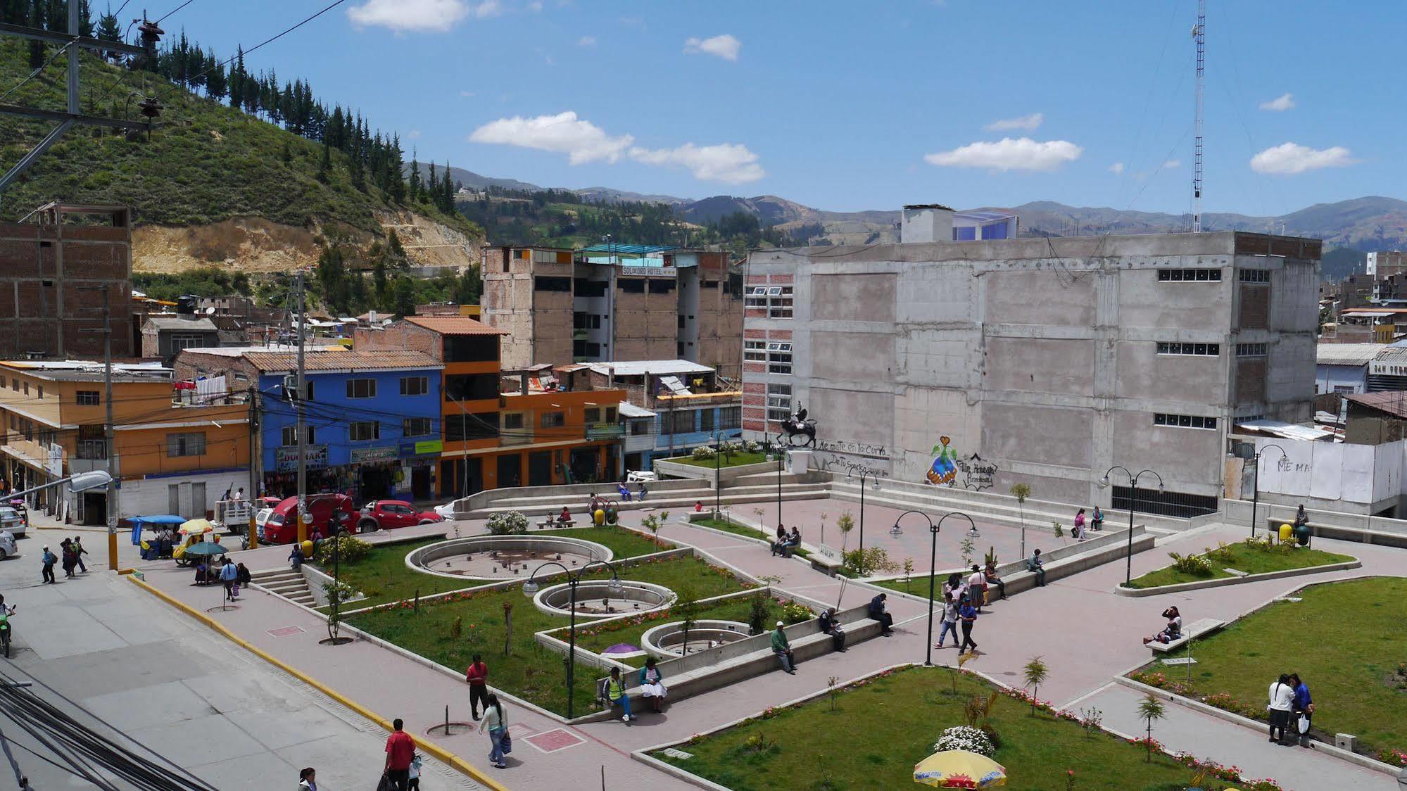 El Parque Hotel Andahuaylas Eksteriør bilde